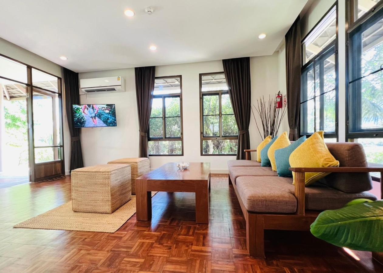 Sirarun Resort Ban Krut  Ngoại thất bức ảnh
