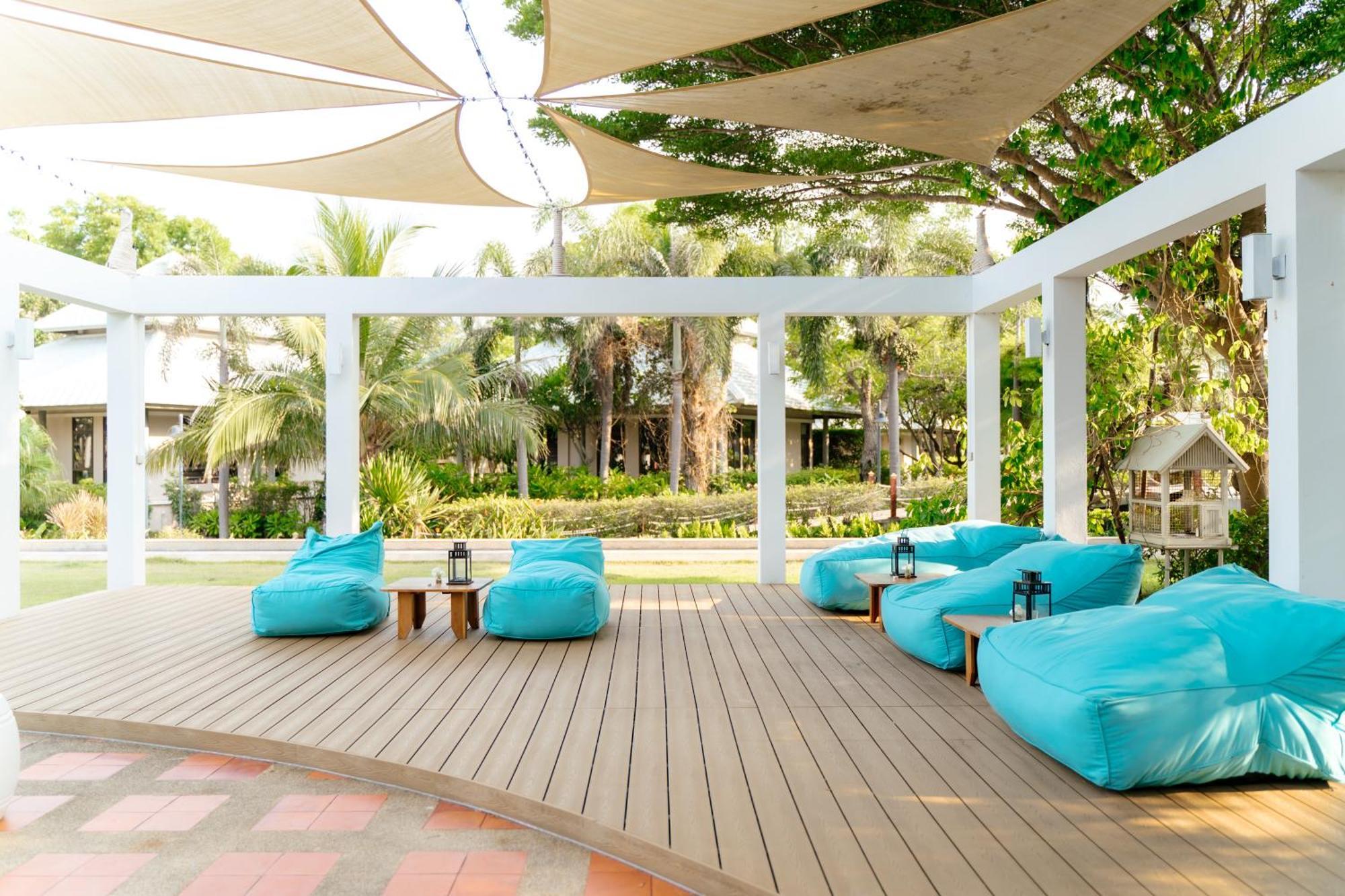 Sirarun Resort Ban Krut  Ngoại thất bức ảnh