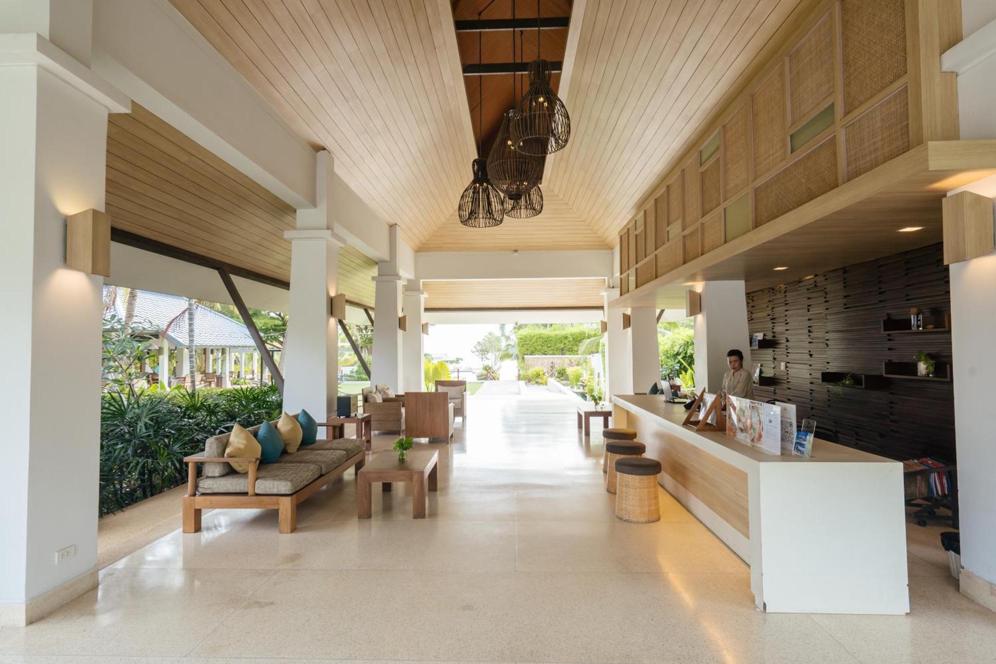 Sirarun Resort Ban Krut  Ngoại thất bức ảnh