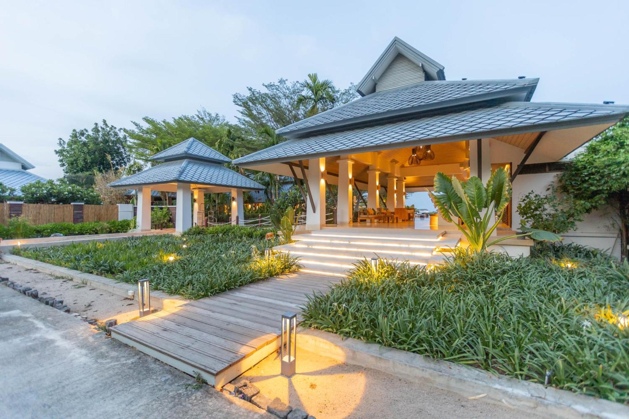 Sirarun Resort Ban Krut  Ngoại thất bức ảnh
